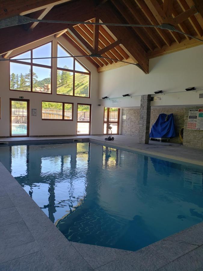 Apt 2 Chambres En Duplex Chalet Des Rennes Vars 2000M Piscine Interieure Et Exterieure المظهر الخارجي الصورة