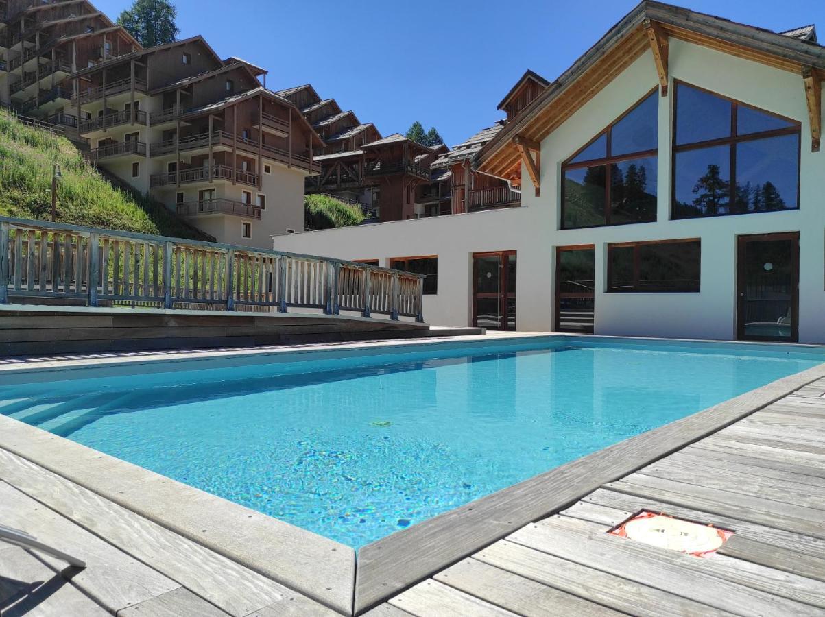 Apt 2 Chambres En Duplex Chalet Des Rennes Vars 2000M Piscine Interieure Et Exterieure المظهر الخارجي الصورة